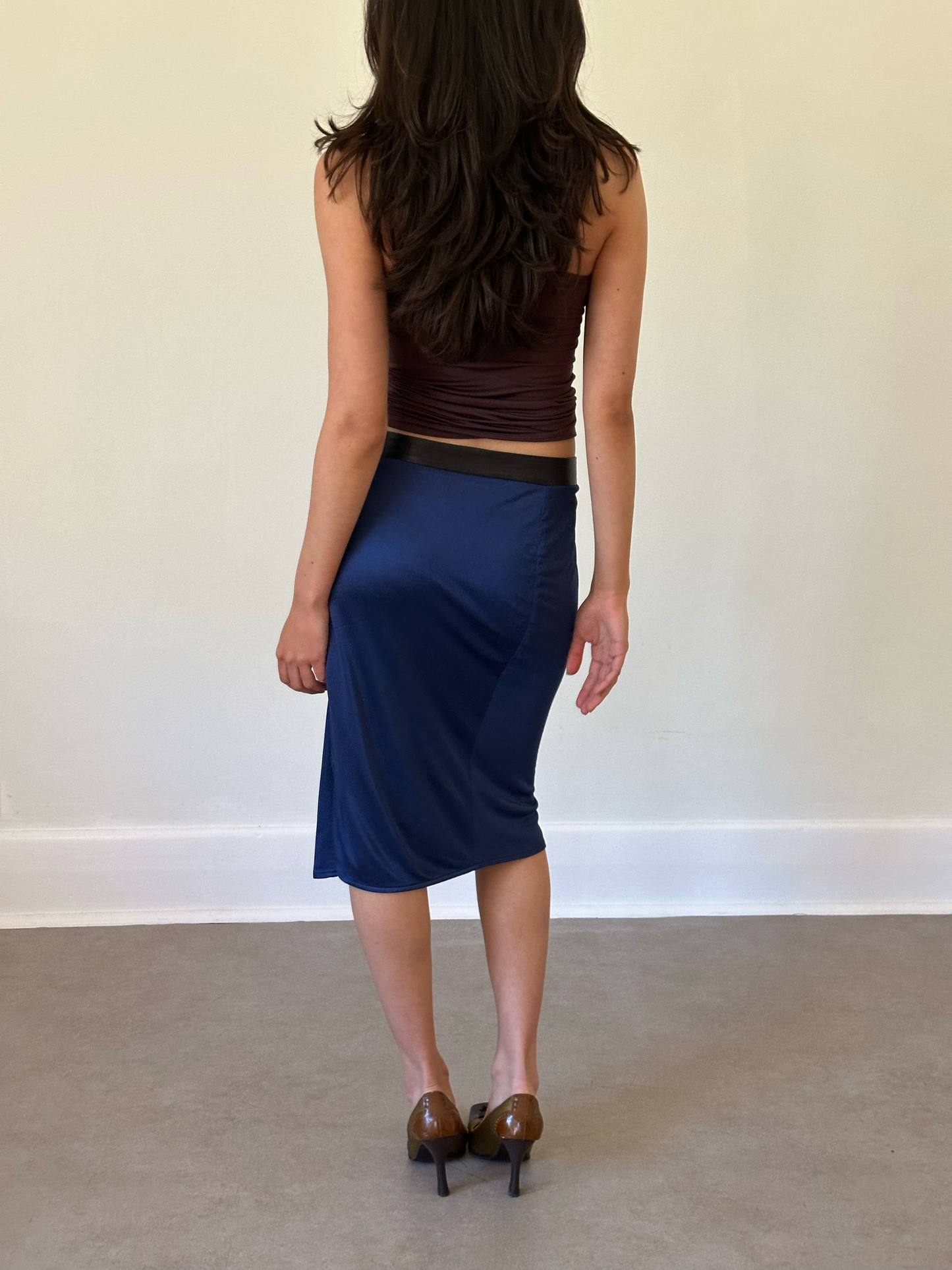 costume national navy skirt