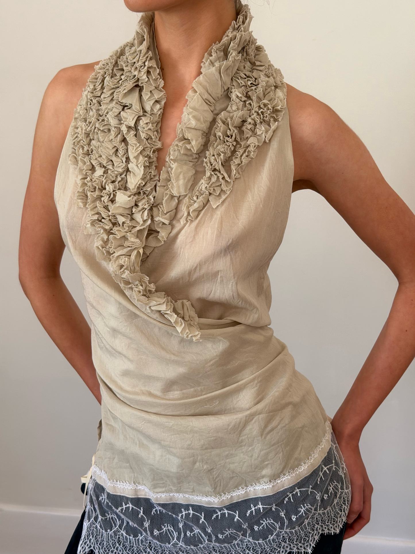90s io yukomurata frill halter blouse