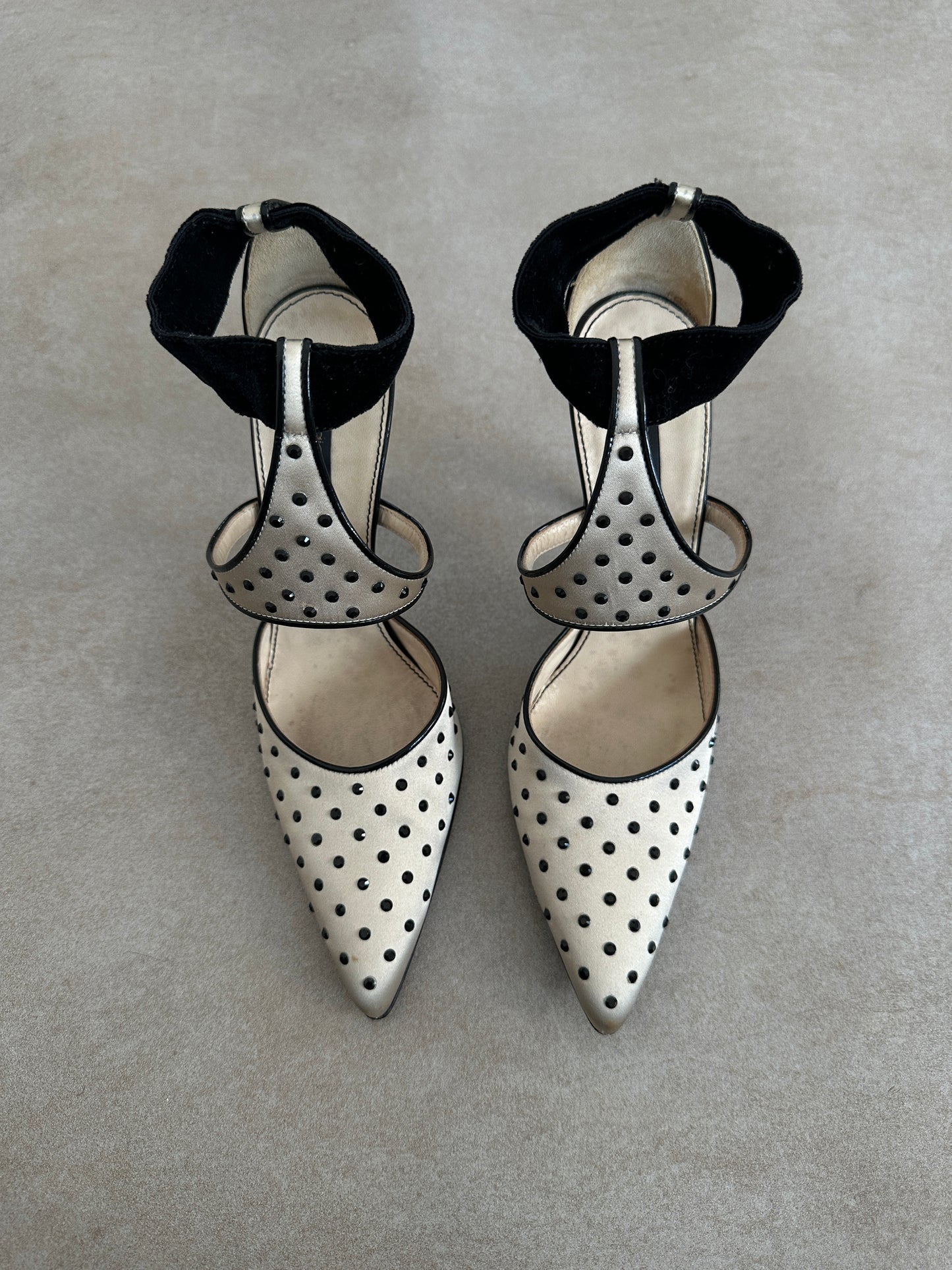 2000s sergio rossi ivory dot satin pumps
