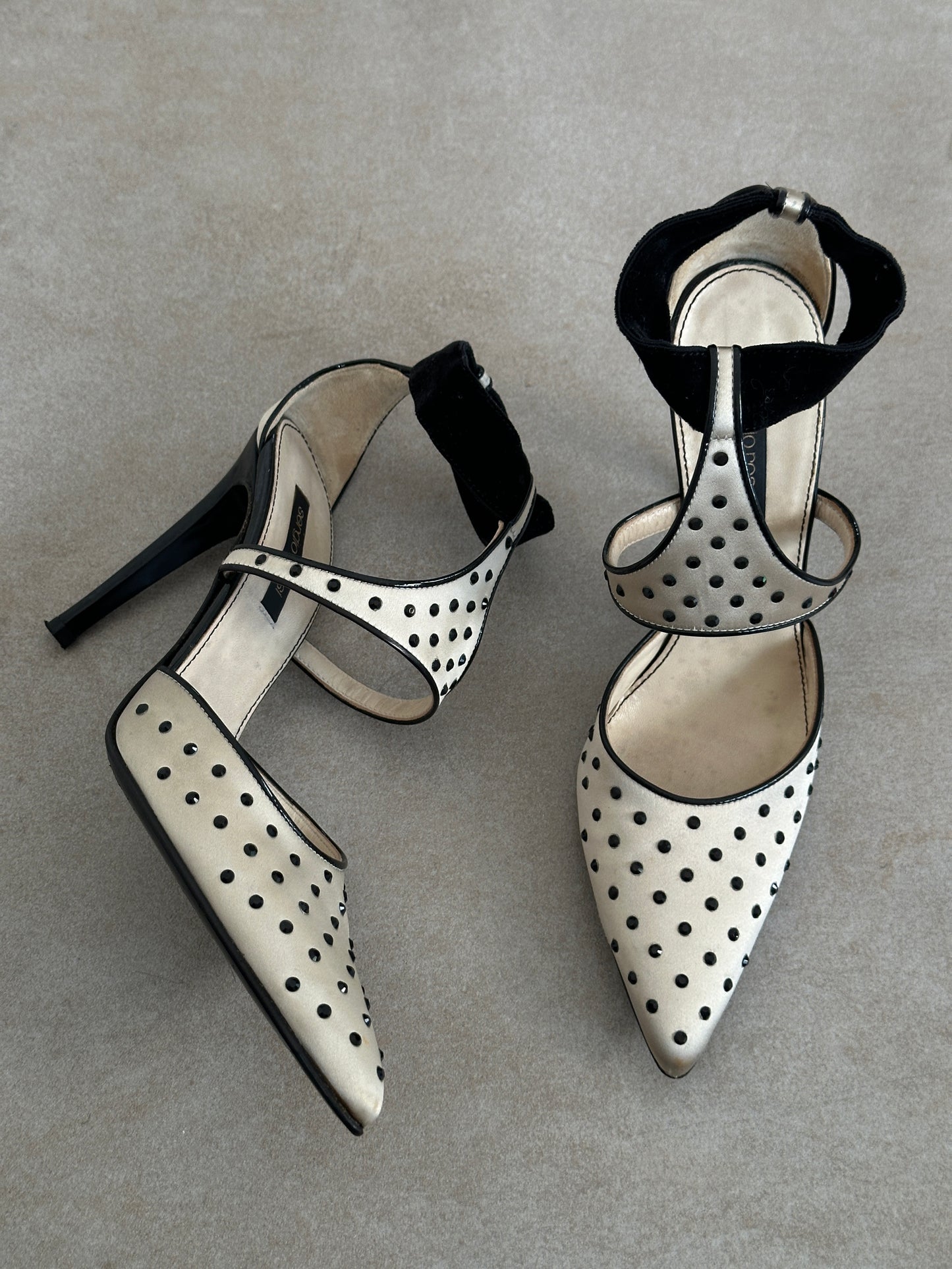 2000s sergio rossi ivory dot satin pumps