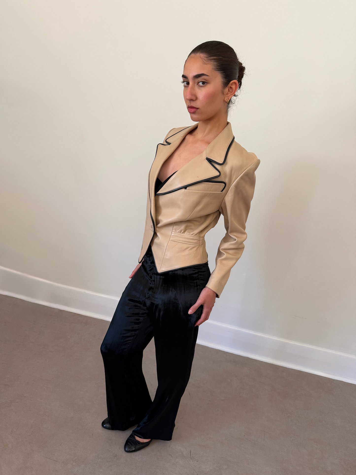 (rare) 90s jitrois beige leather jacket