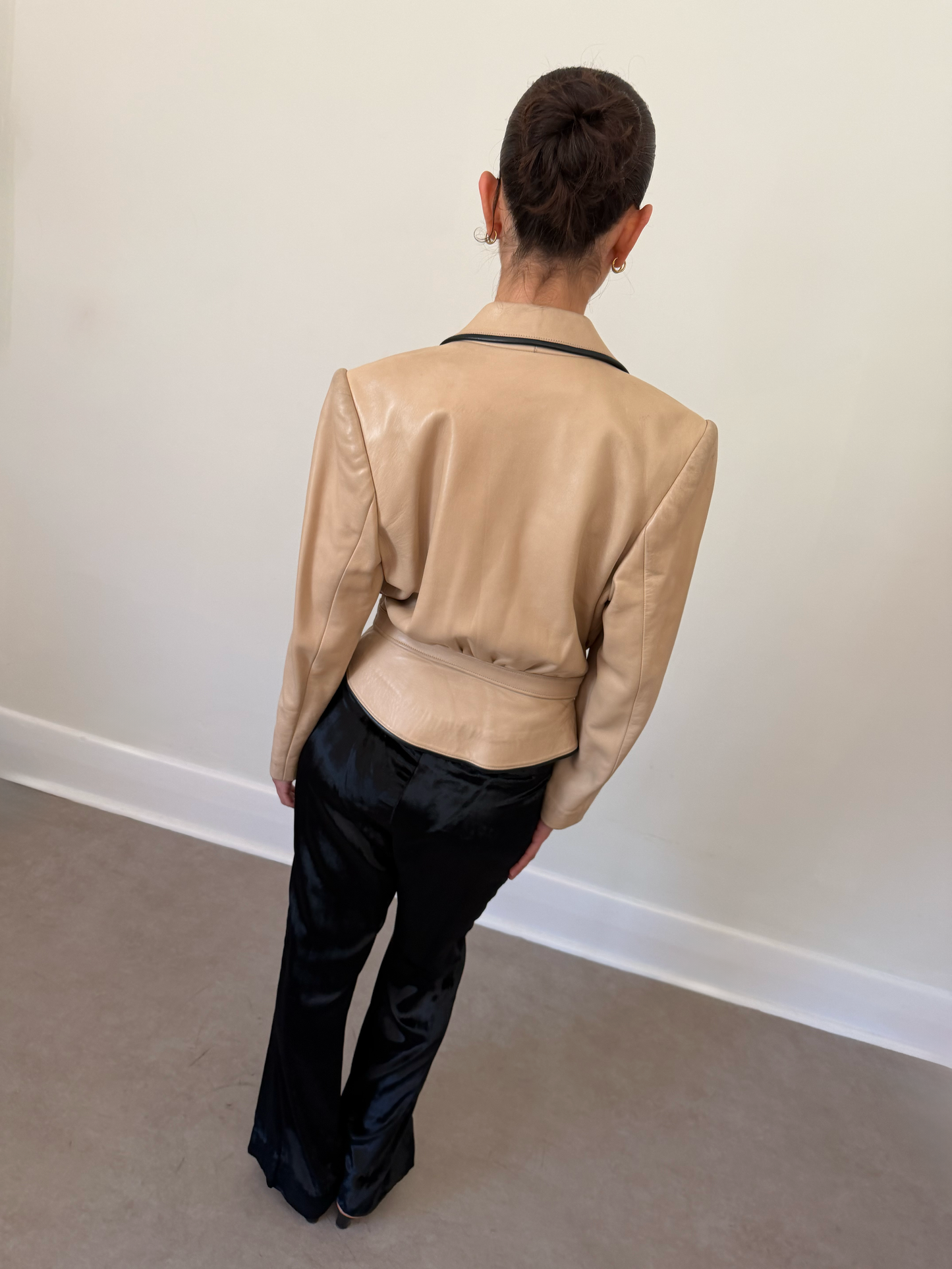 (rare) 90s jitrois beige leather jacket