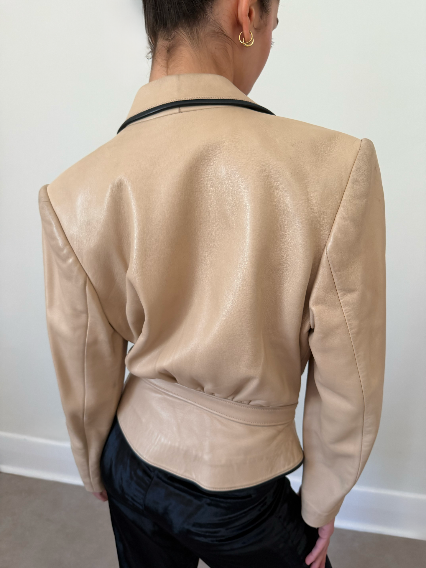 (rare) 90s jitrois beige leather jacket