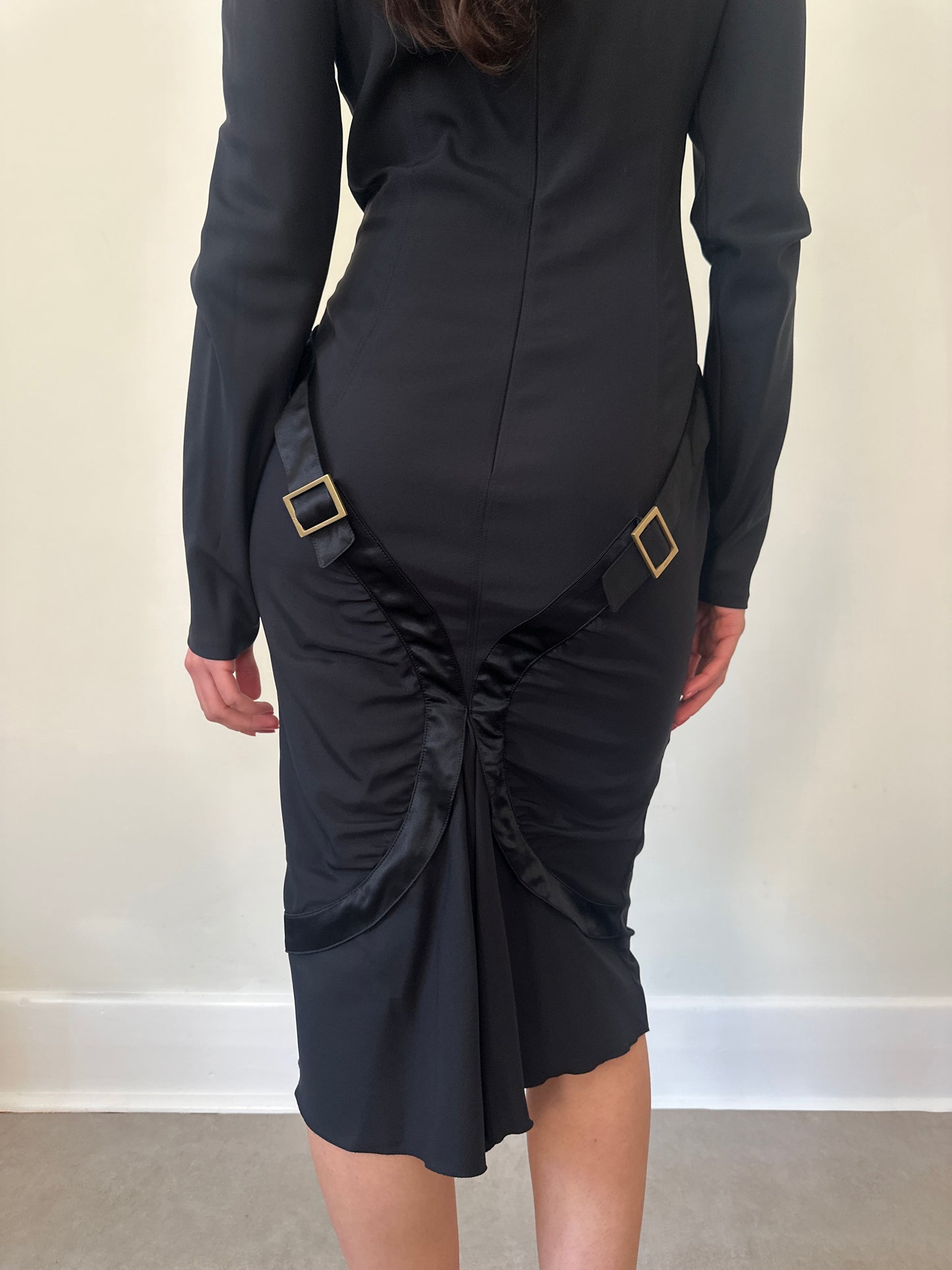 (rare) gucci by tom ford f/w 2003 runway dress