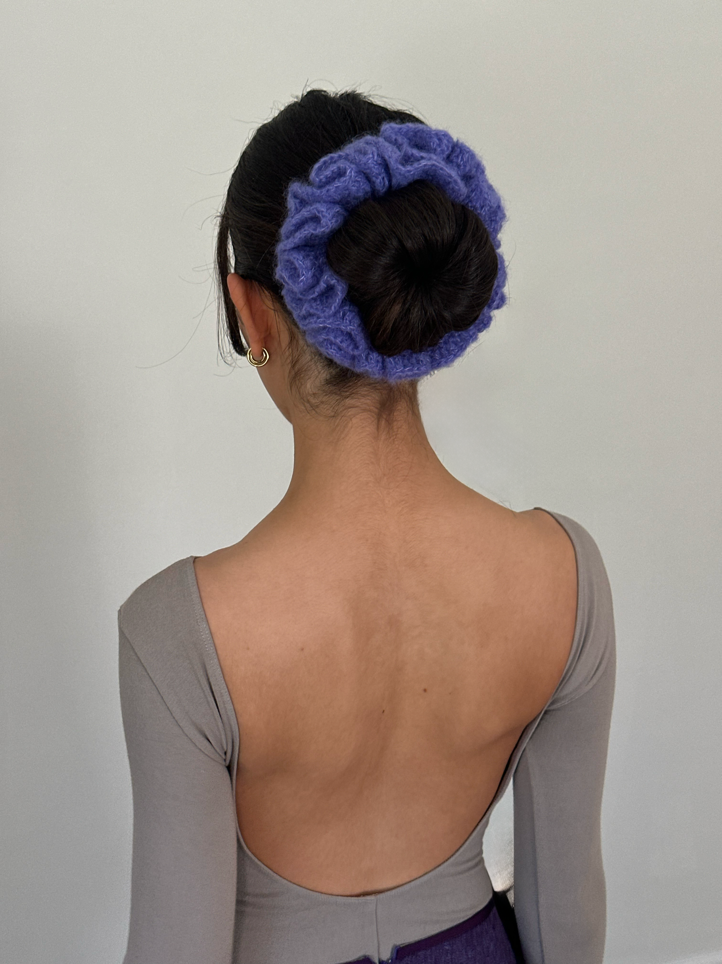 eina scrunchie (indigo)