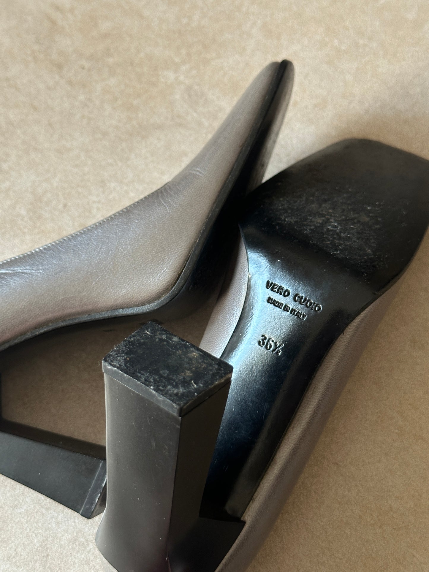 miu miu fw 1998 grey square toe pumps