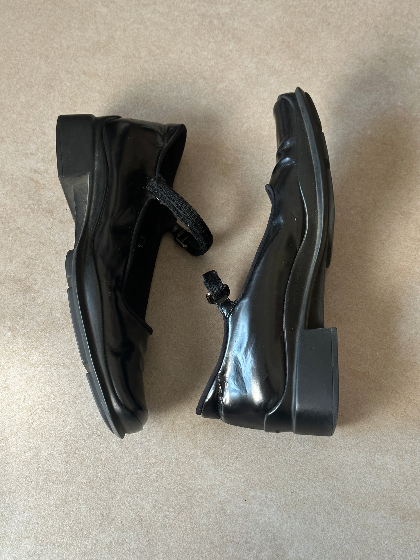 (early 2000s) prada black square toe mary janes
