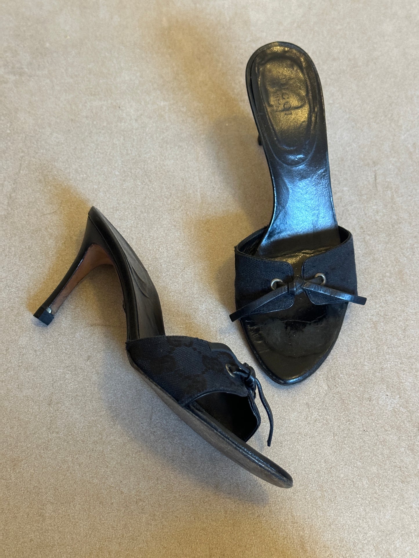 gucci by tom ford bella hadid heels