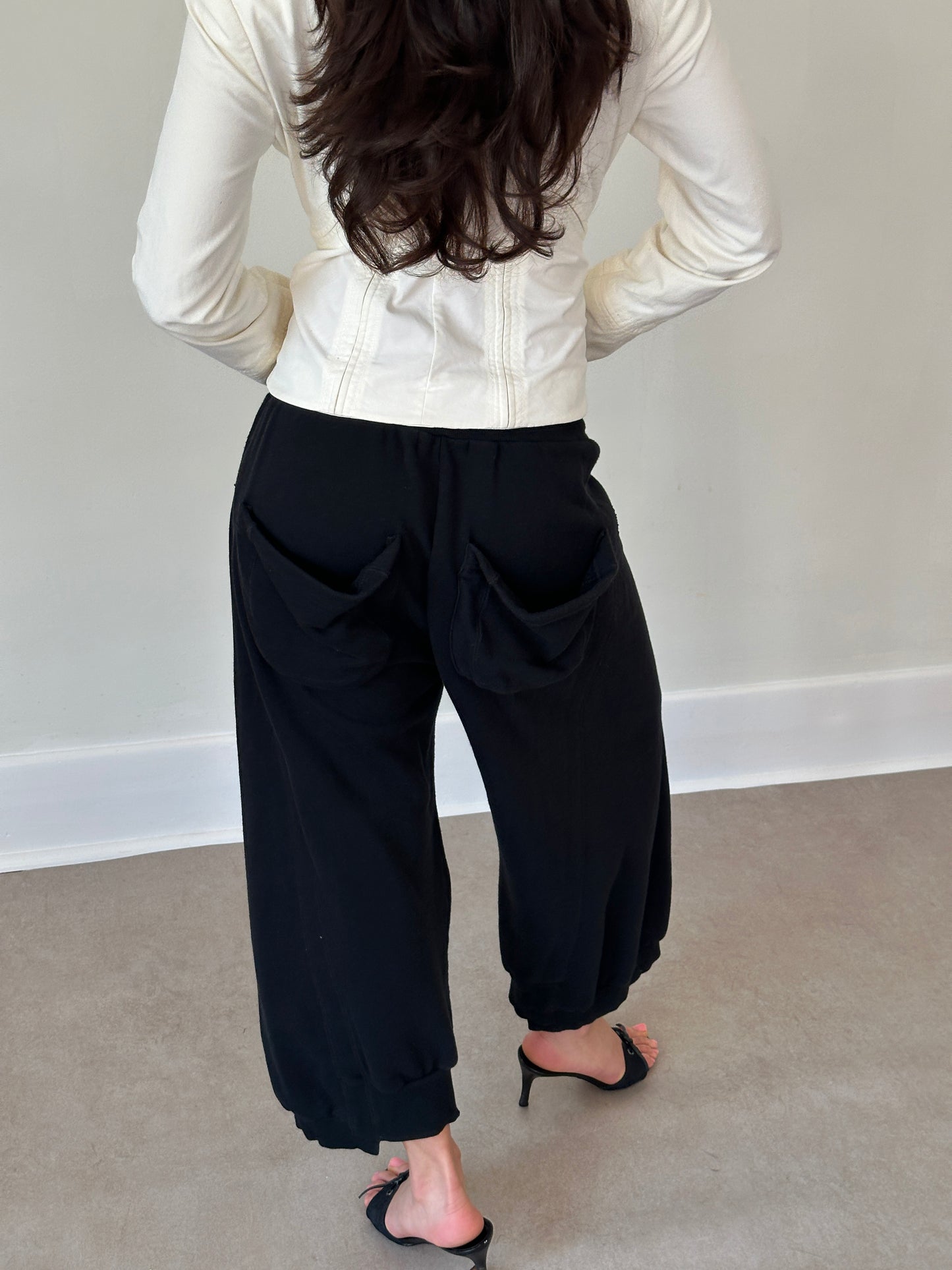y’s by yohji yamamoto black sweatpants with ribbed hem