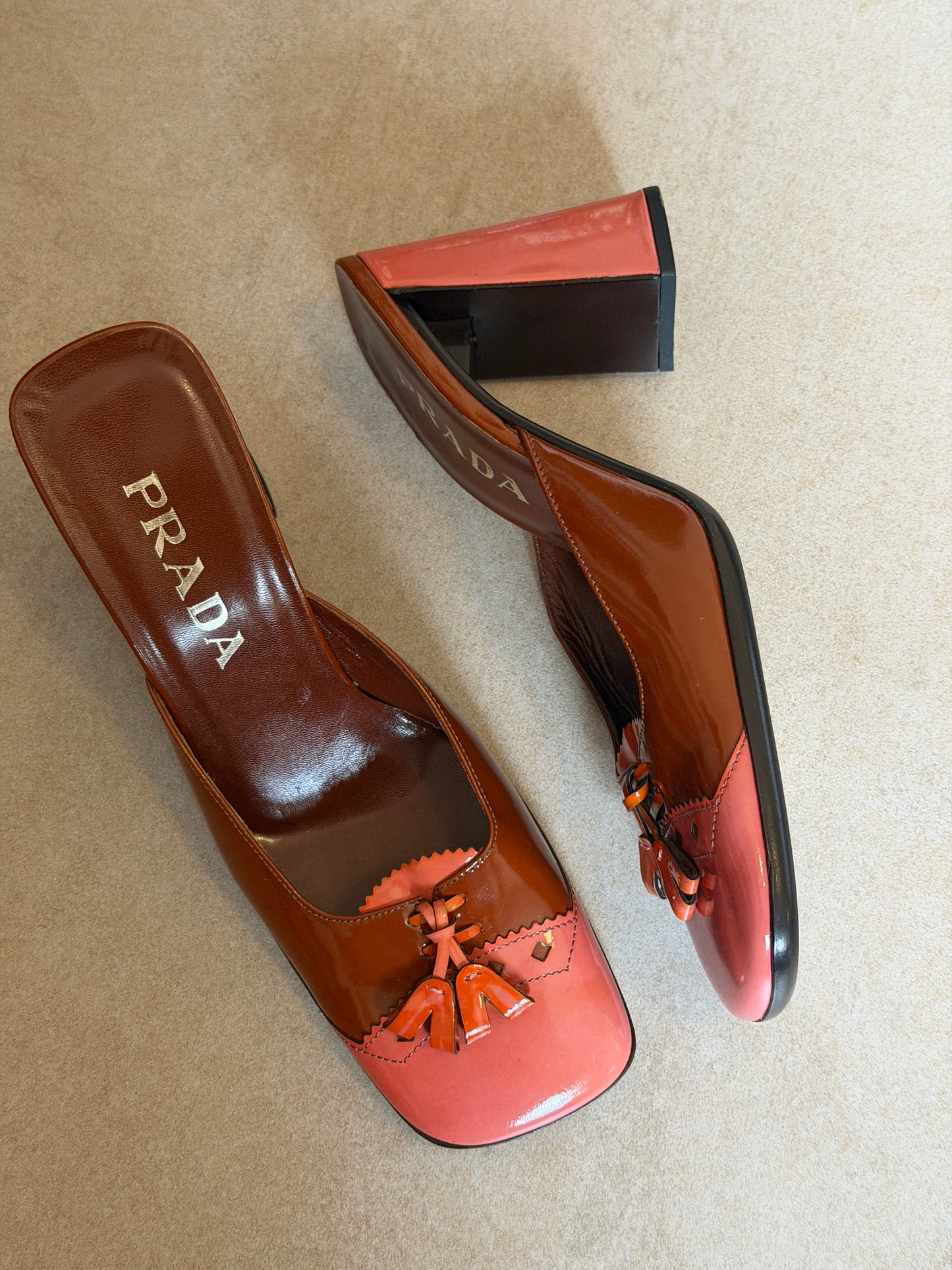 prada fall winter 1999 leaf appliqué runway heels