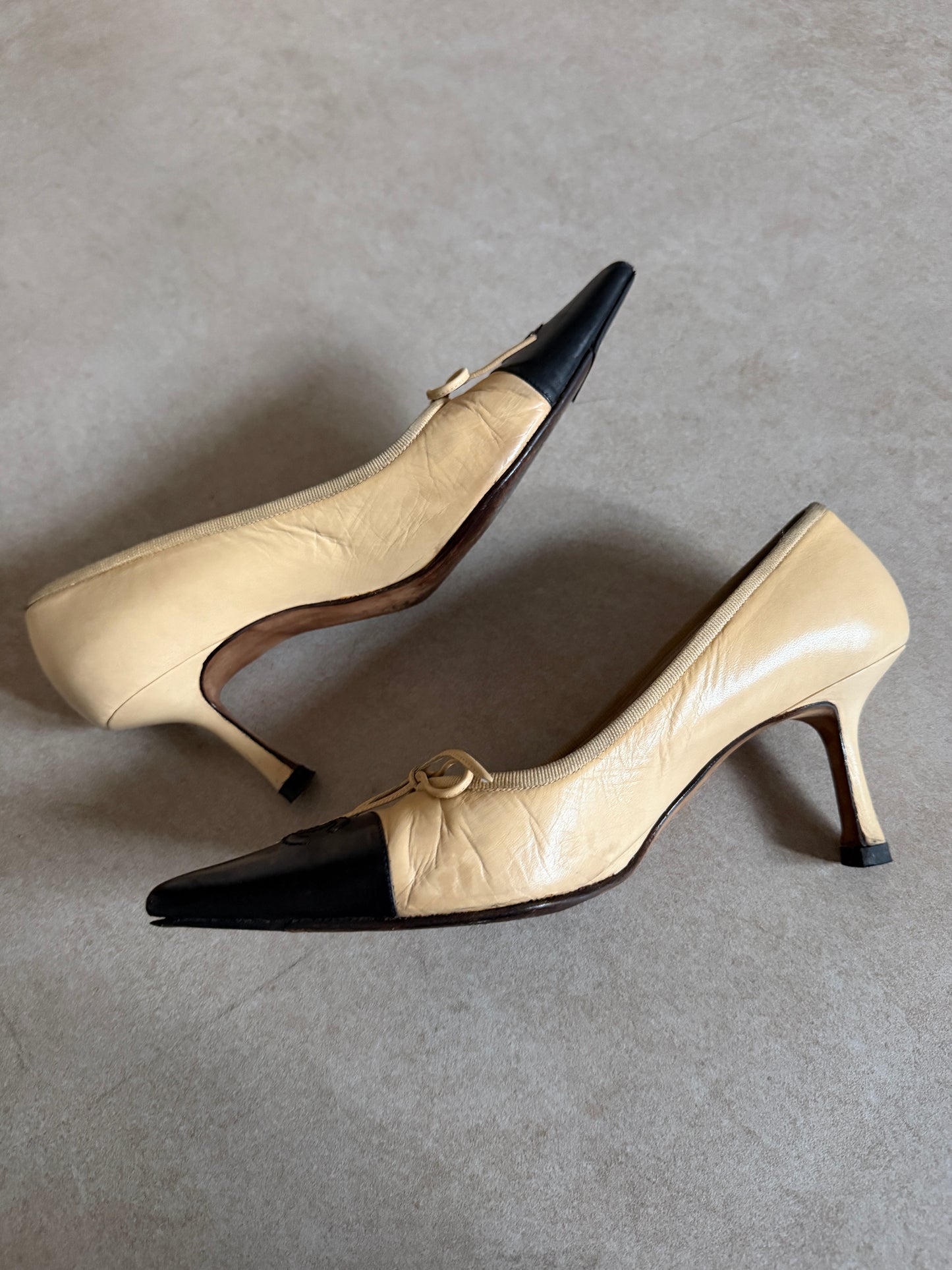 90s chanel pumps