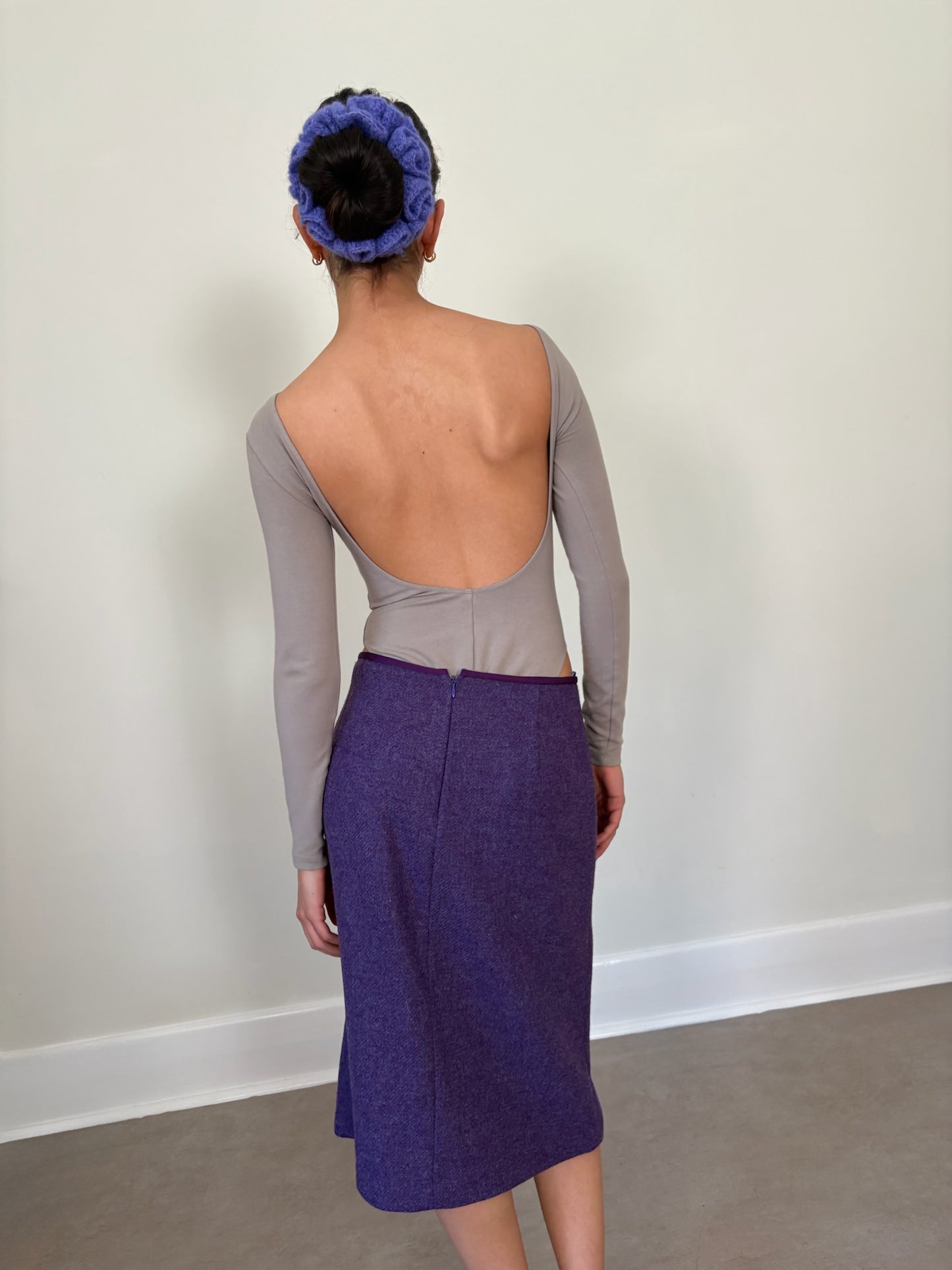 eina scrunchie (indigo)