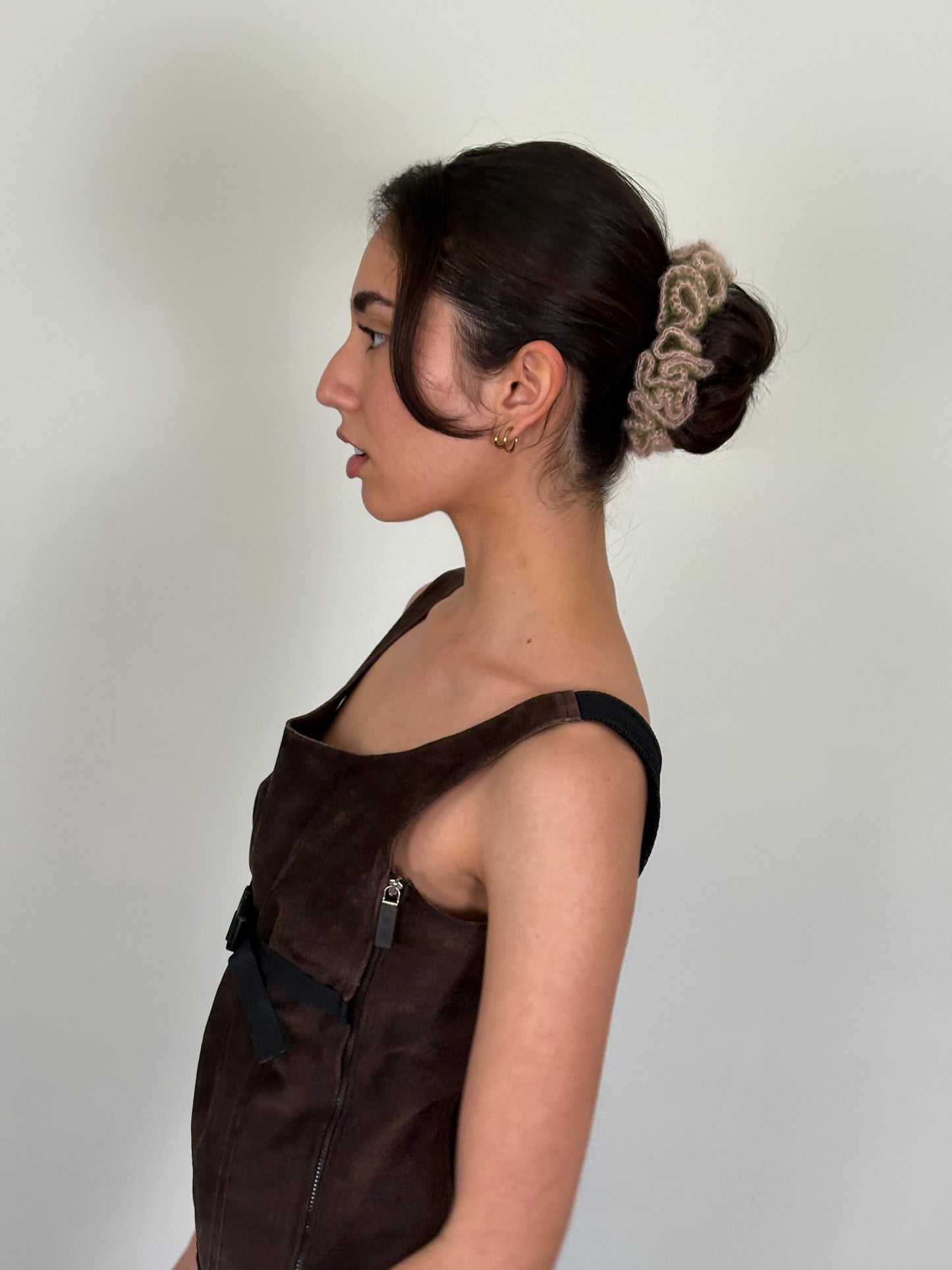 eina scrunchie (rue)