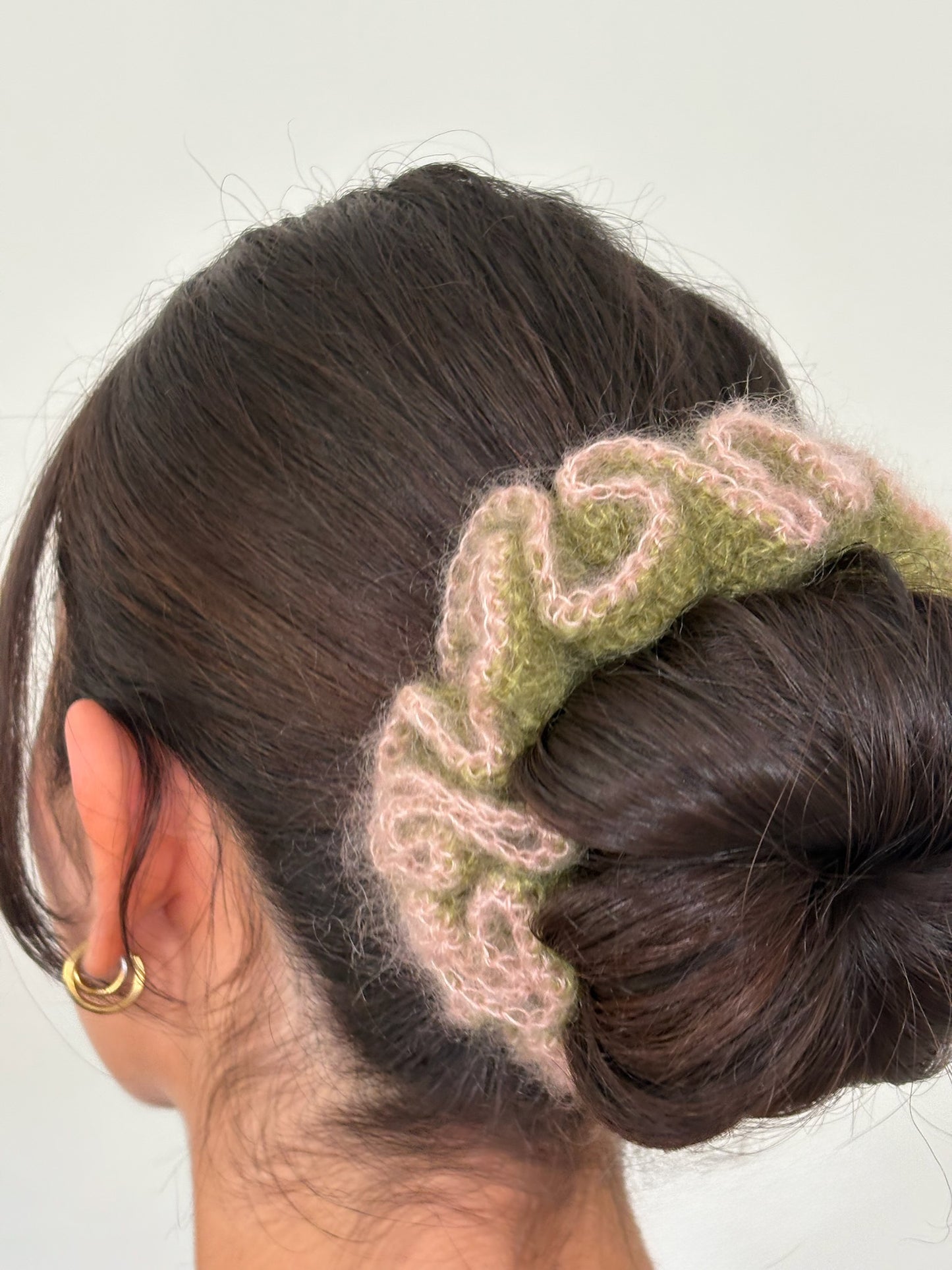 eina scrunchie (rue)