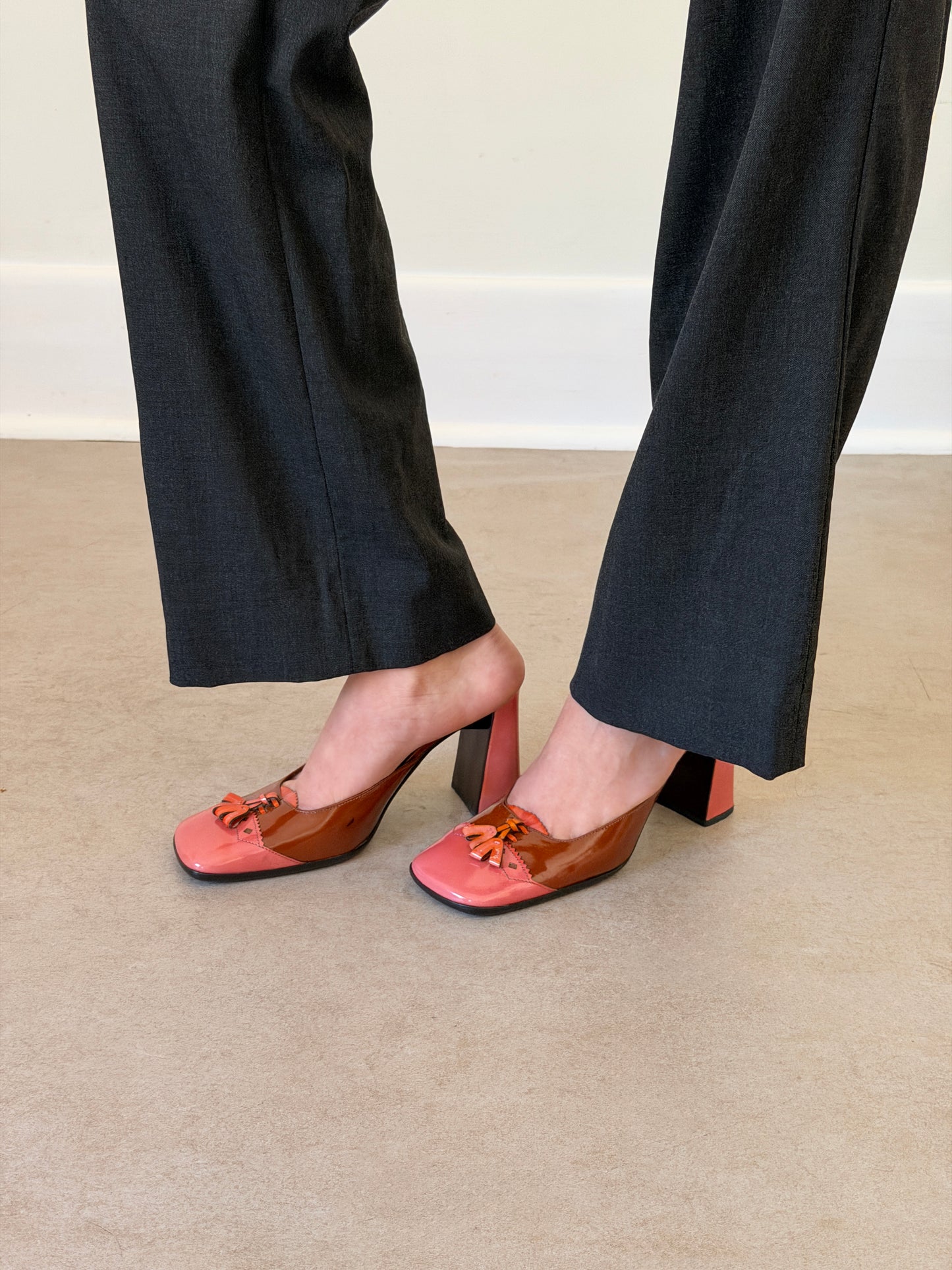 prada fall winter 1999 leaf appliqué runway heels