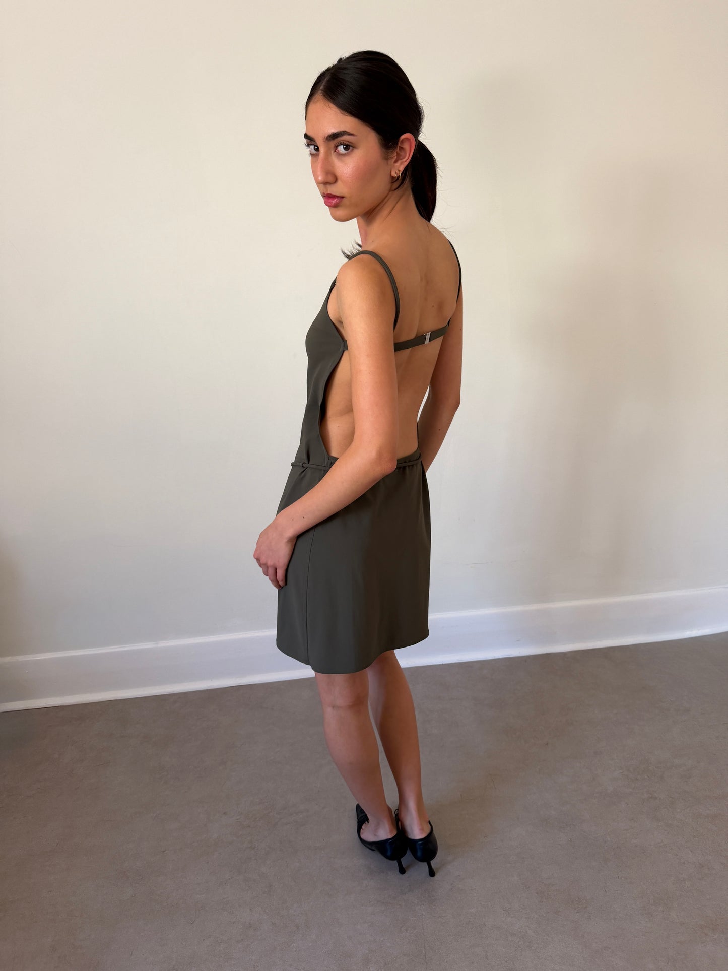 fendi fall 2001 by karl lagerfeld open back dress (olive)