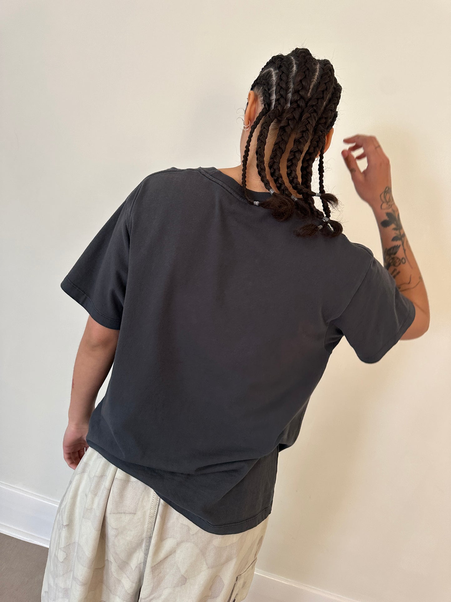 (rare) 80s tee “time rolls by slowly”