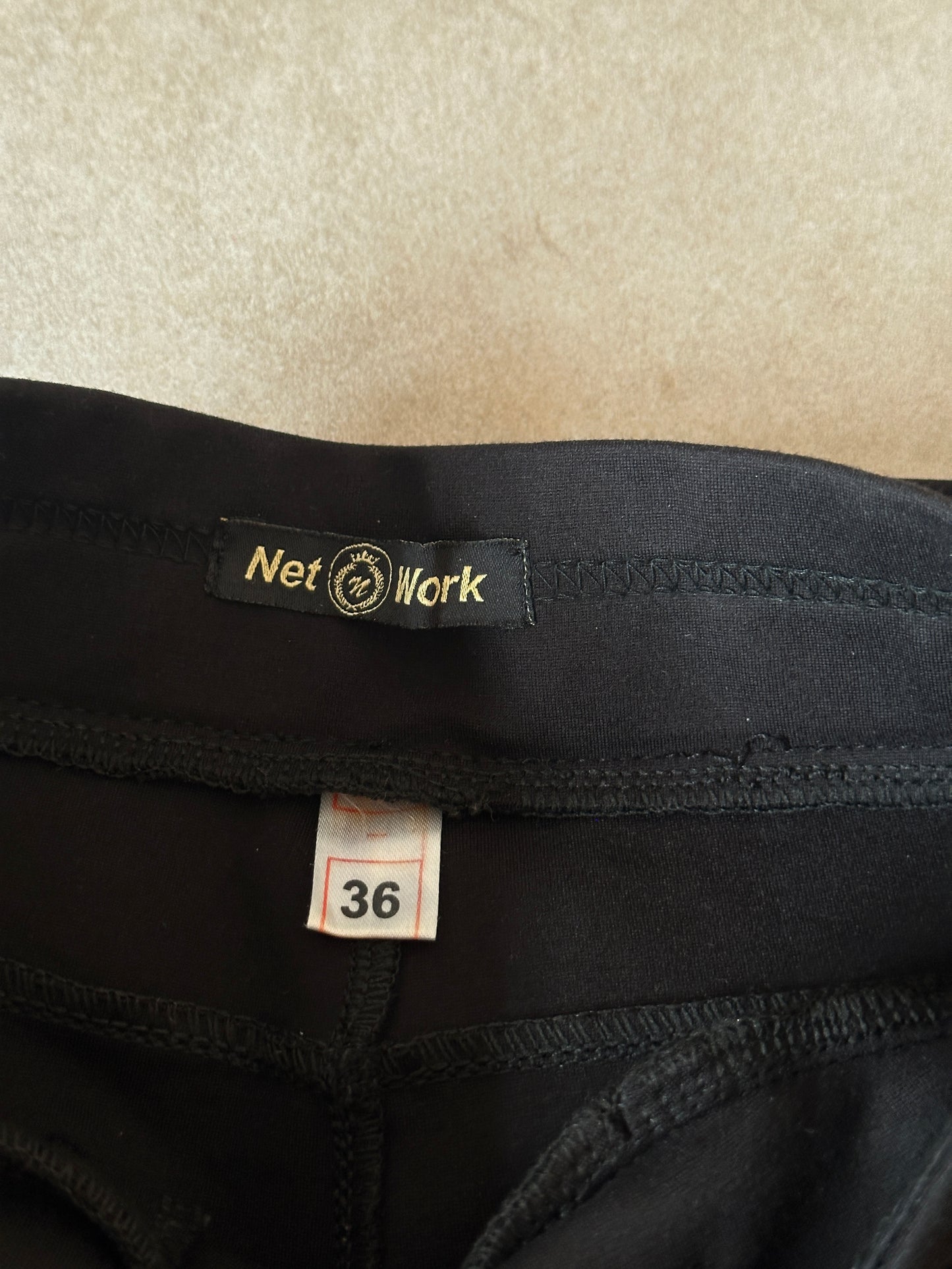vintage 2000s black capri pants