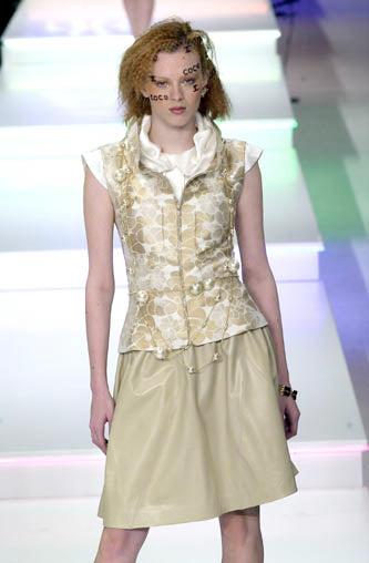 chanel spring 2001 leather skirt